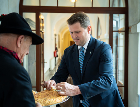 Napoved: 52. Dnevi narodnih noš in oblačilne dediščine (11)